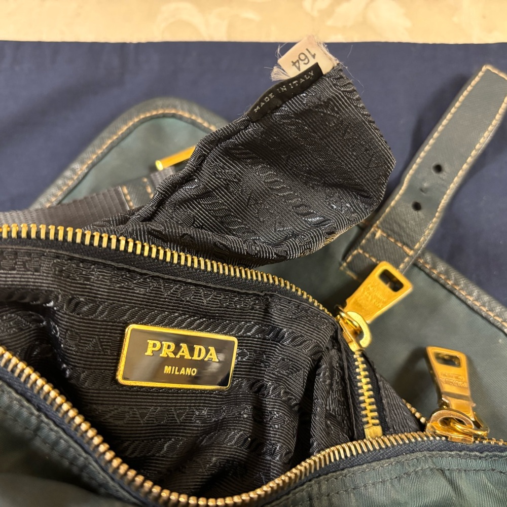 🆕 Prada Milano Crossbody Bag 😍 - Picture 7 of 11